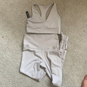 Setactive set in pearl size small